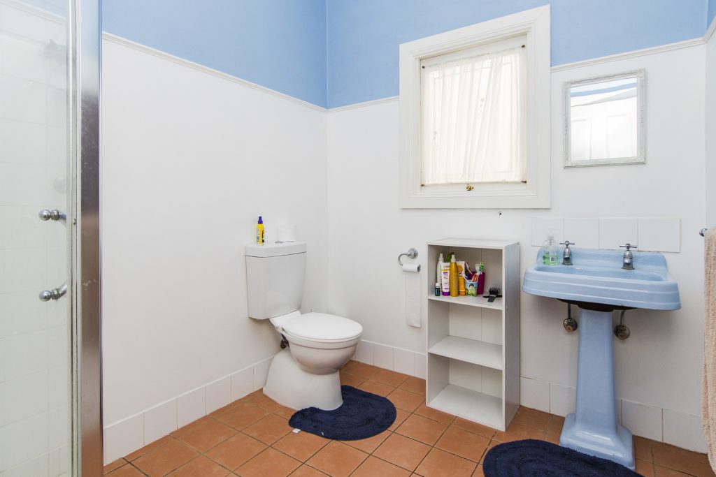17 Douglas Street, Narrandera NSW 2700 - photo 11