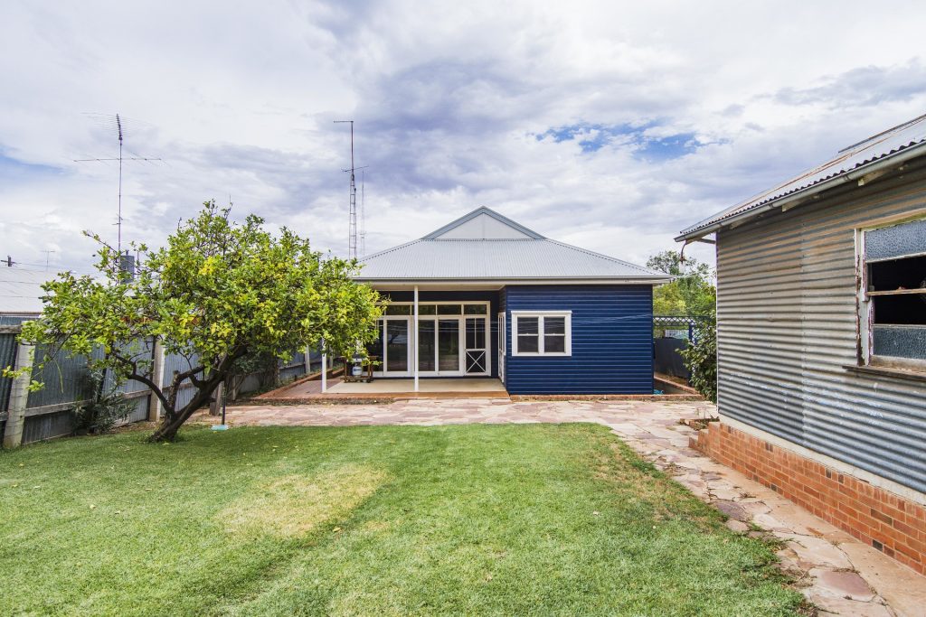 17 Douglas Street, Narrandera NSW 2700 - photo 15