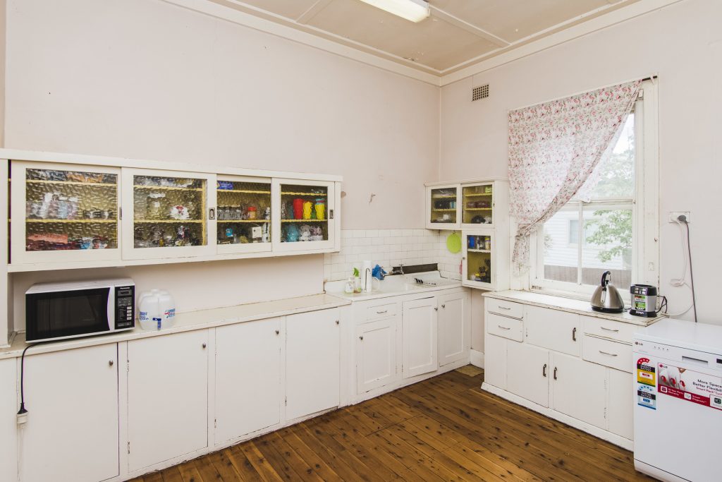 17 Douglas Street, Narrandera NSW 2700 - photo 4