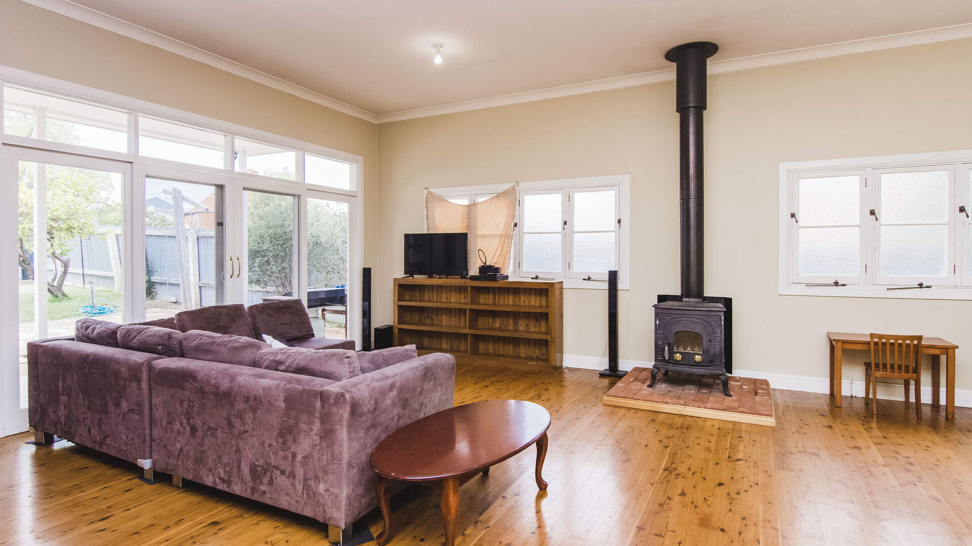 17 Douglas Street, Narrandera NSW 2700 - photo 5