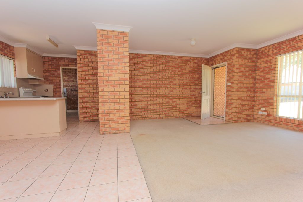 1-3/82 Bolton Street, Narrandera NSW 2700 - photo 13