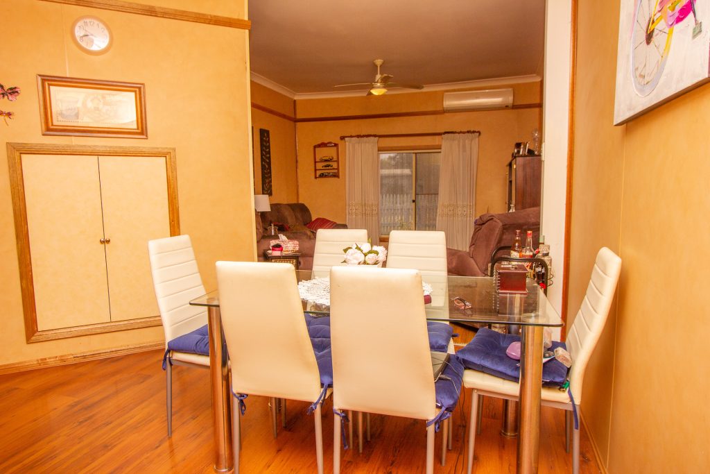 24 Argus Street, Narrandera NSW 2700 - photo 3