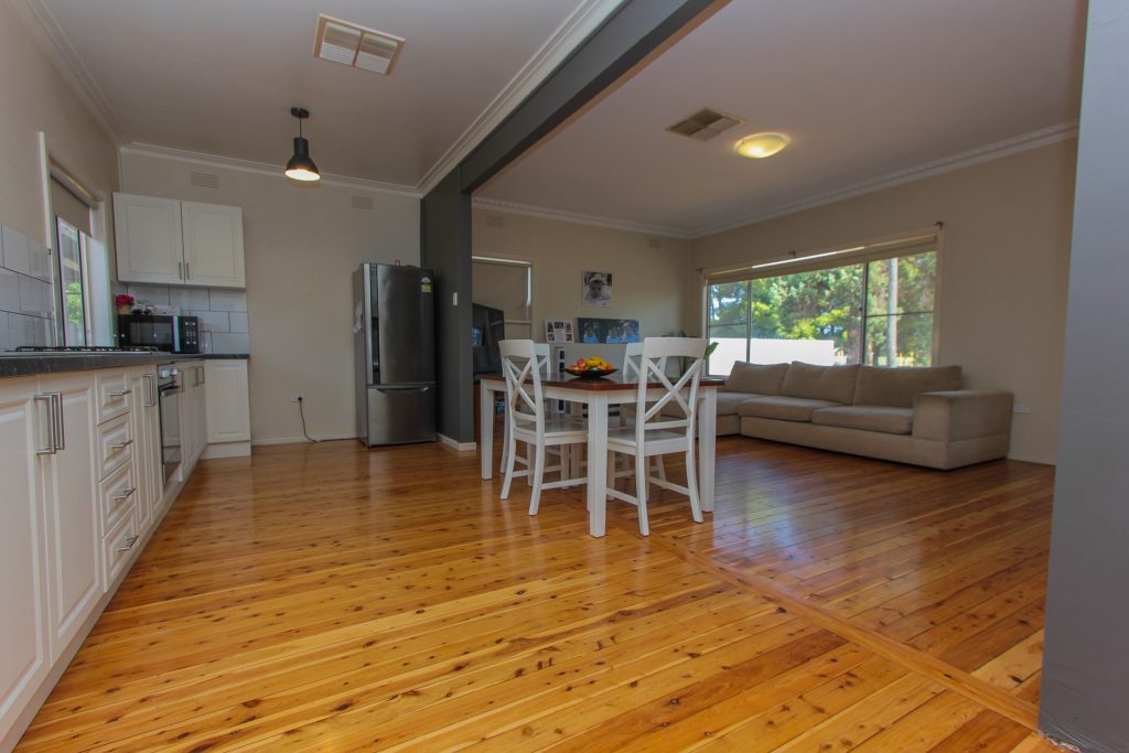51 Mallee Street, Barellan NSW 2665 - photo 4