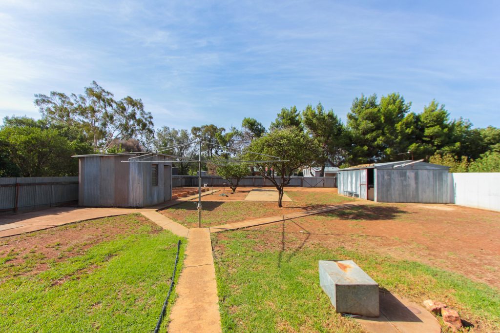 51 Mallee Street, Barellan NSW 2665 - photo 10