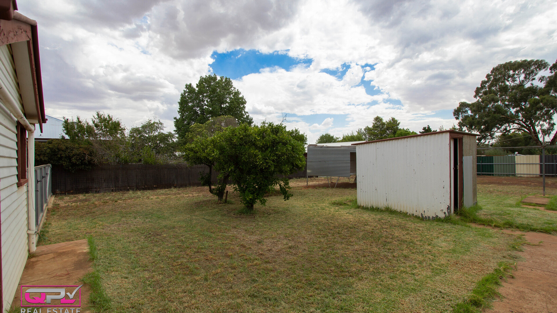 72 Jellicoe Street, Temora NSW 2666 - photo 13