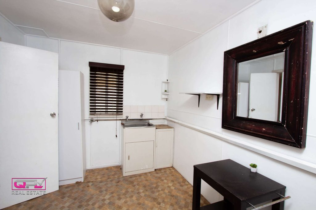 72 Jellicoe Street, Temora NSW 2666 - photo 7