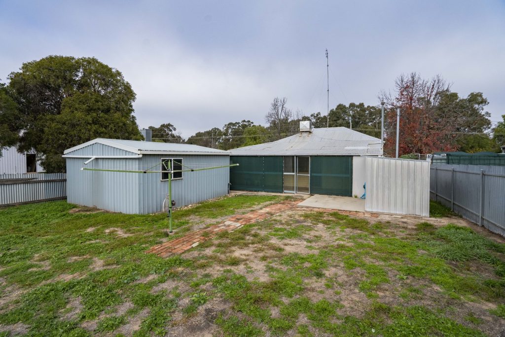 165 Audley Street, Narrandera NSW 2700 - photo 13