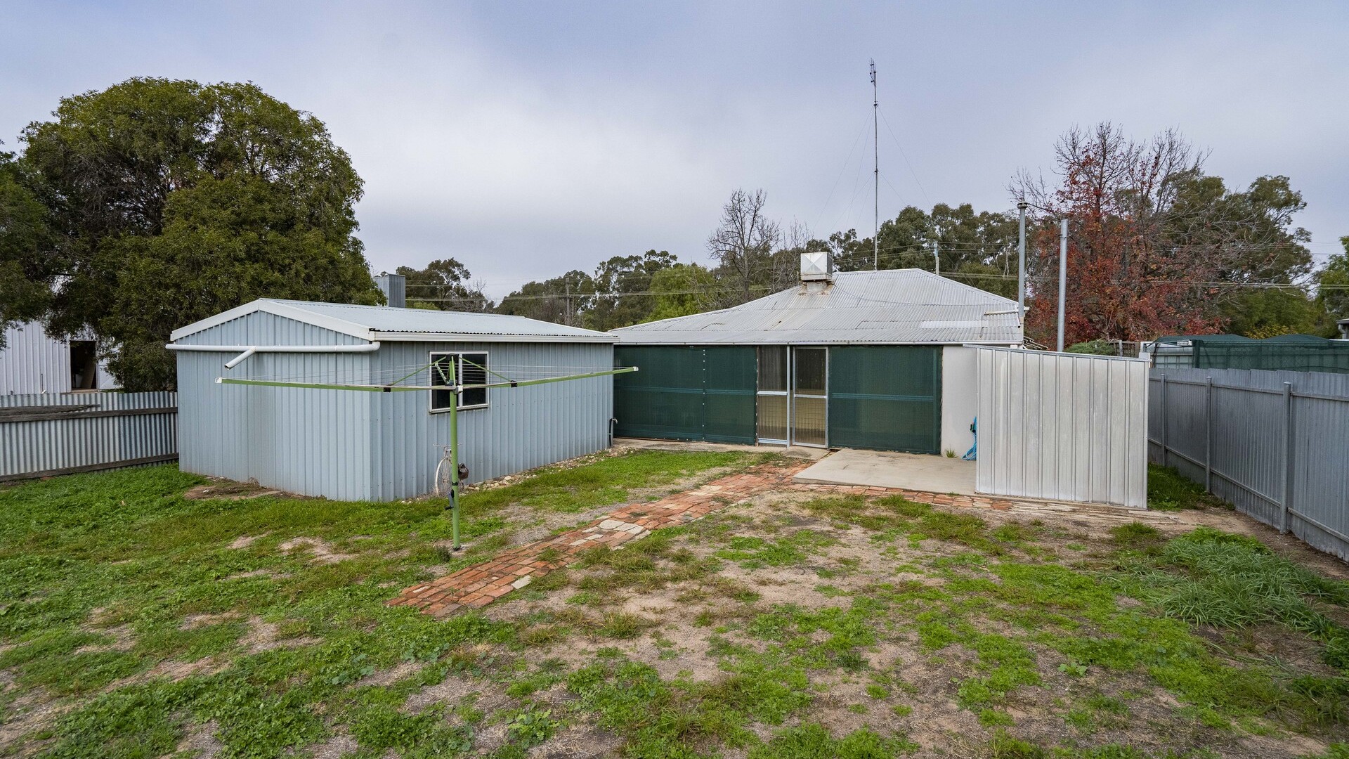 165 Audley Street, Narrandera NSW 2700 - photo 13