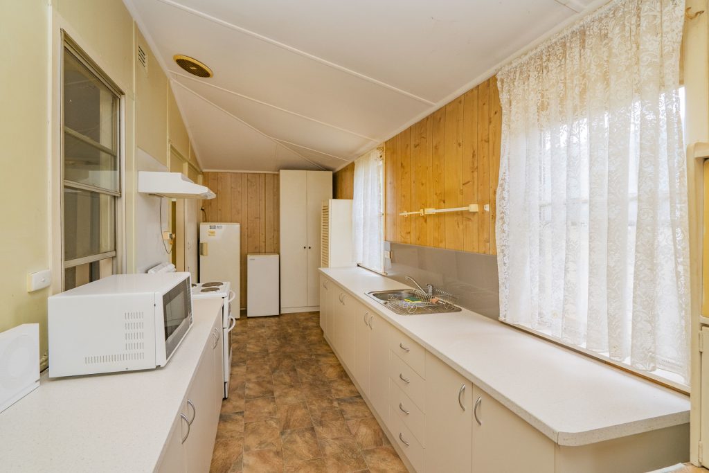 165 Audley Street, Narrandera NSW 2700 - photo 5