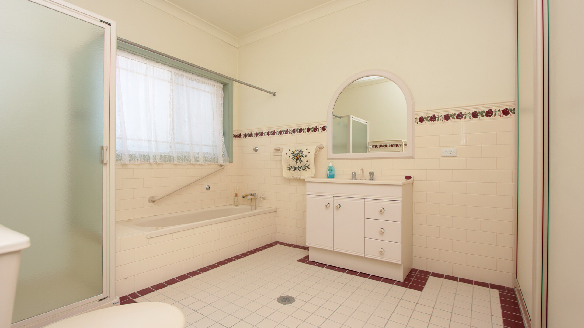 22 William Street, Narrandera NSW 2700 - photo 9