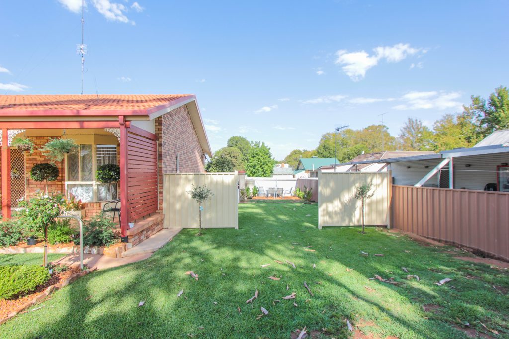 26 Midgeon Street, Narrandera NSW 2700 - photo 14