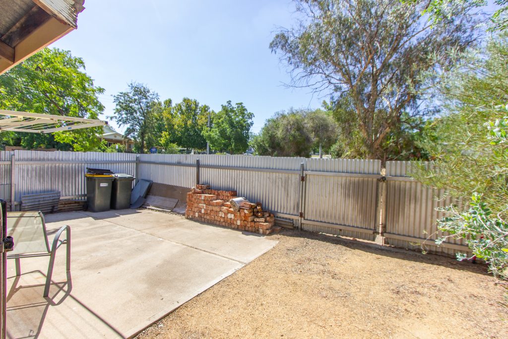 51 King Street, Narrandera NSW 2700 - photo 15