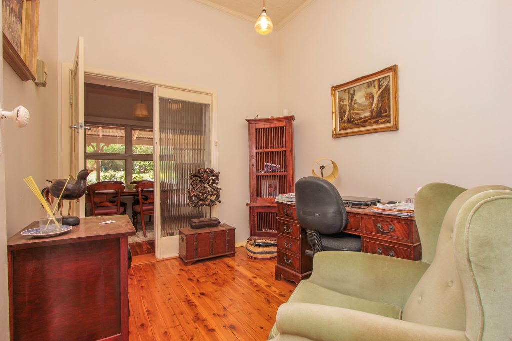 51 King Street, Narrandera NSW 2700 - photo 7