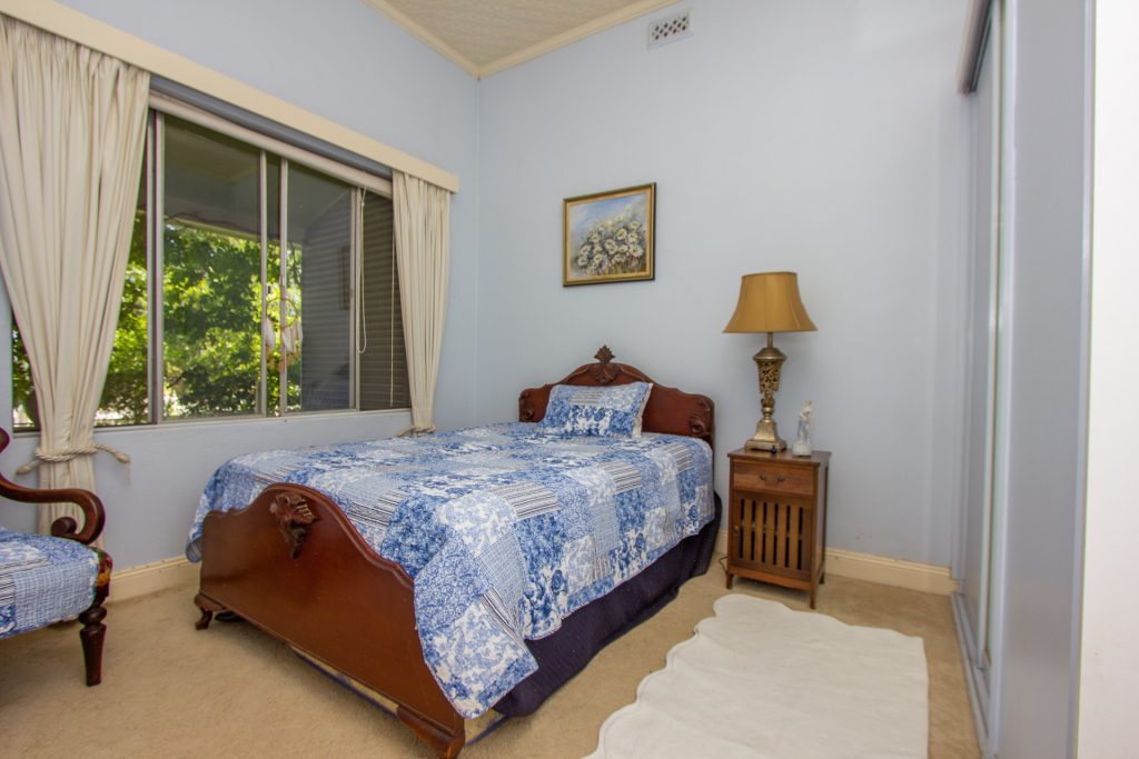 51 King Street, Narrandera NSW 2700 - photo 10