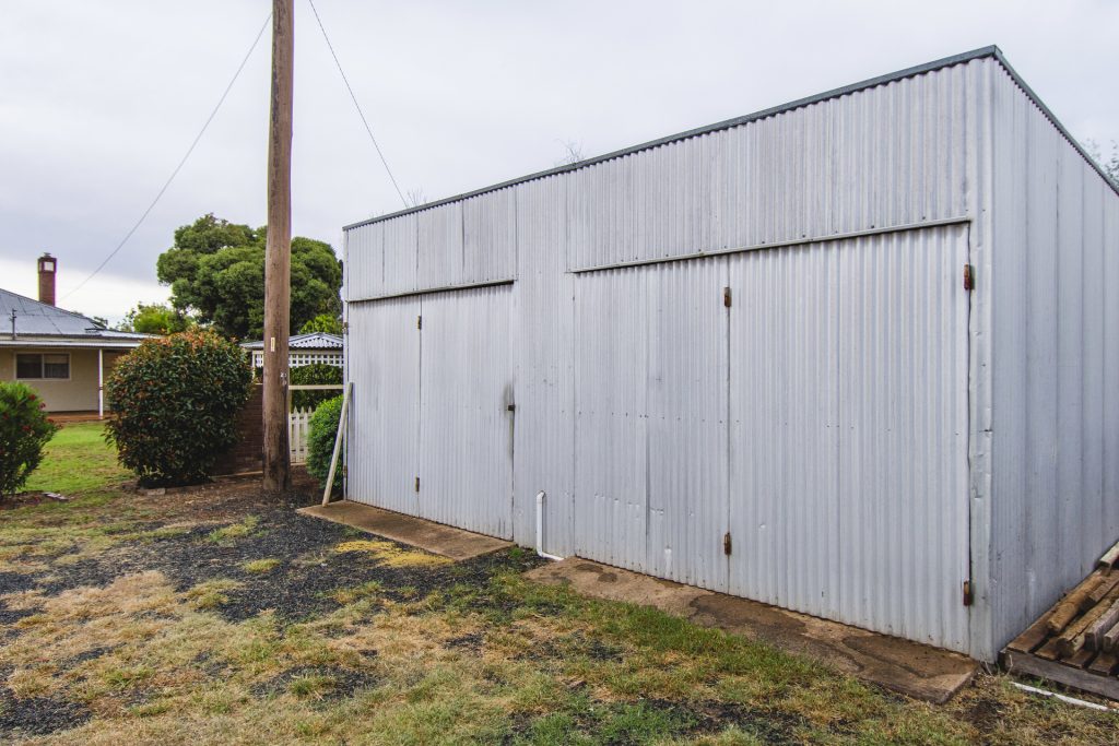185 Deboos Street, Temora NSW 2666 - photo 18