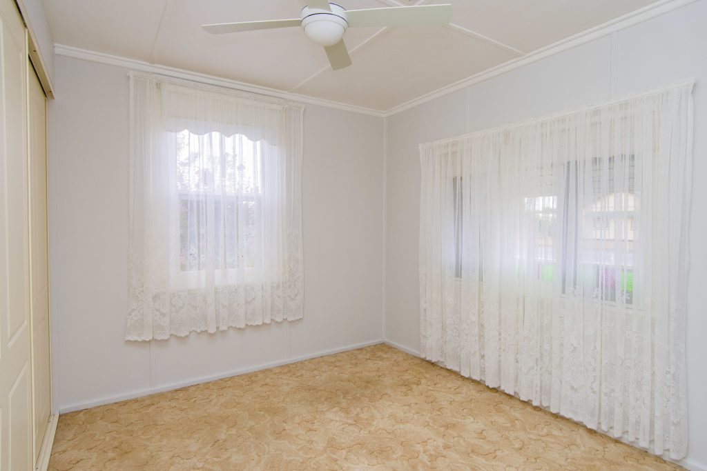 185 Deboos Street, Temora NSW 2666 - photo 7