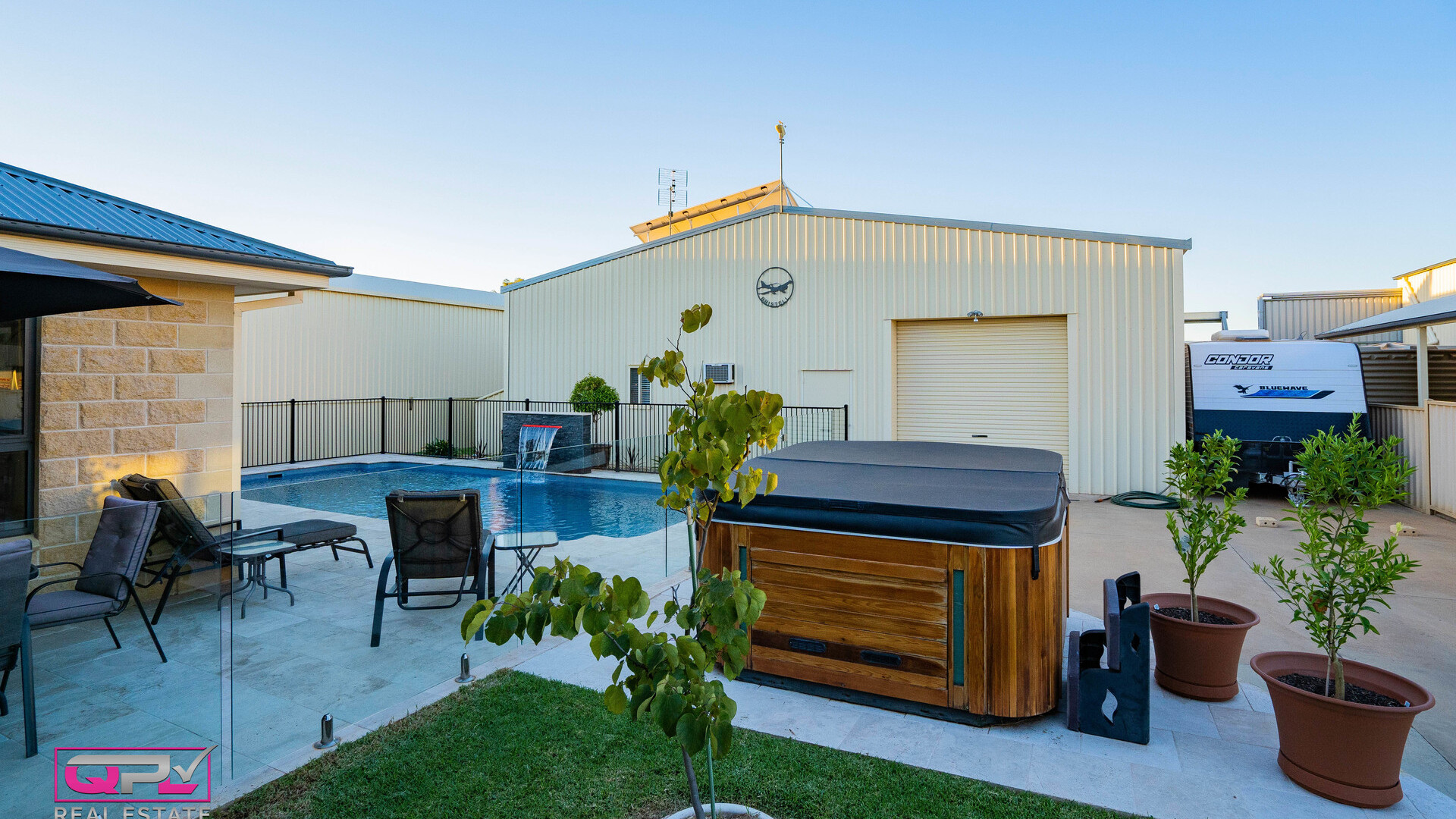 19 Tenefts Street, Temora NSW 2666 - photo 18