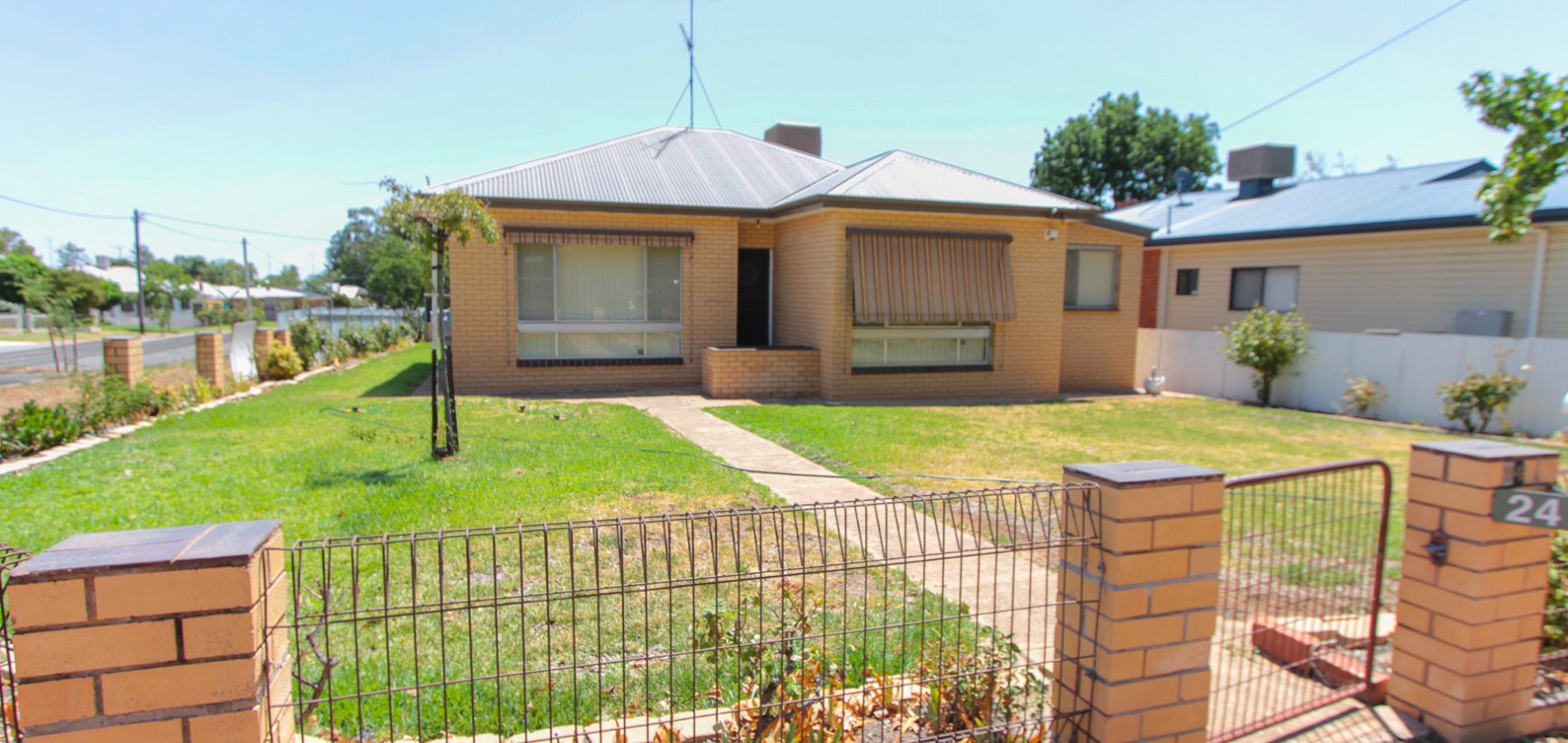 24 Argyle Street, Narrandera NSW 2700 - McGrath Riverina
