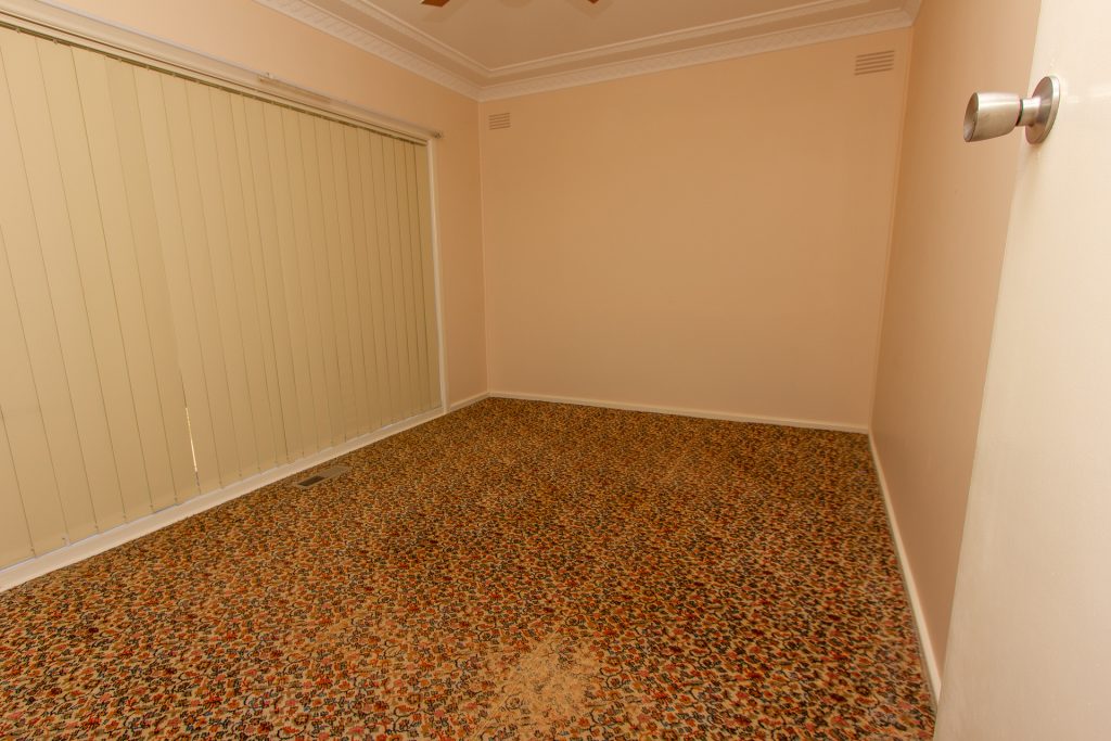 24 Argyle Street, Narrandera NSW 2700 - photo 6