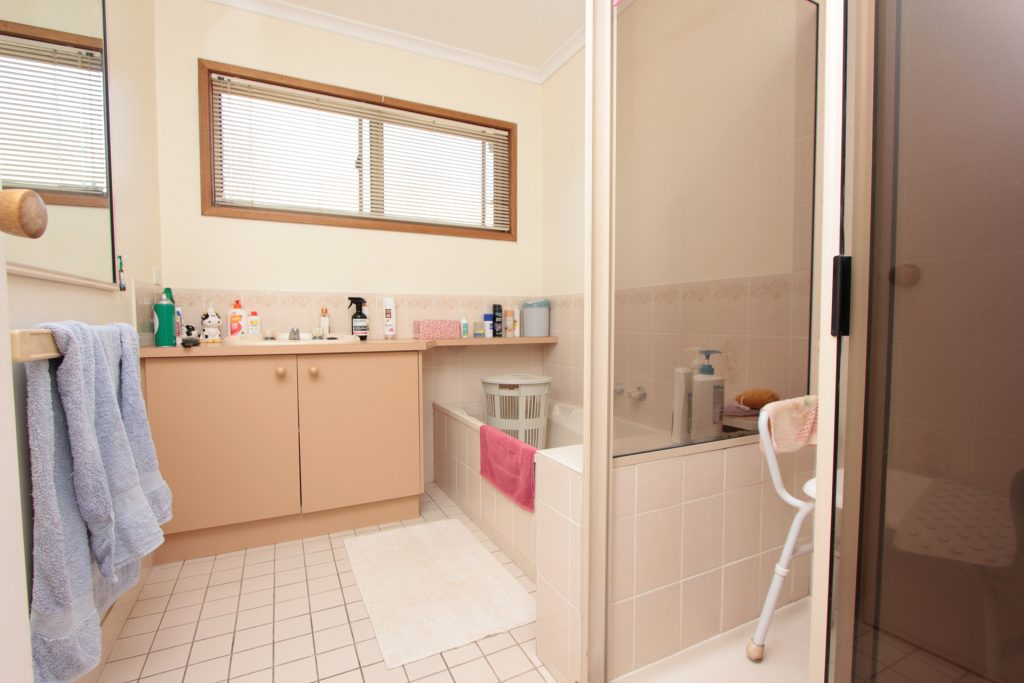 60 Whitton Street, Narrandera NSW 2700 - photo 10