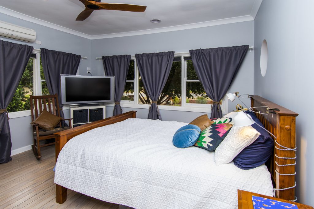 67 Deutcher Street, Temora NSW 2666 - photo 10