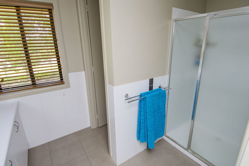 10 Anzac Crescent, Narrandera NSW 2700 - photo 14