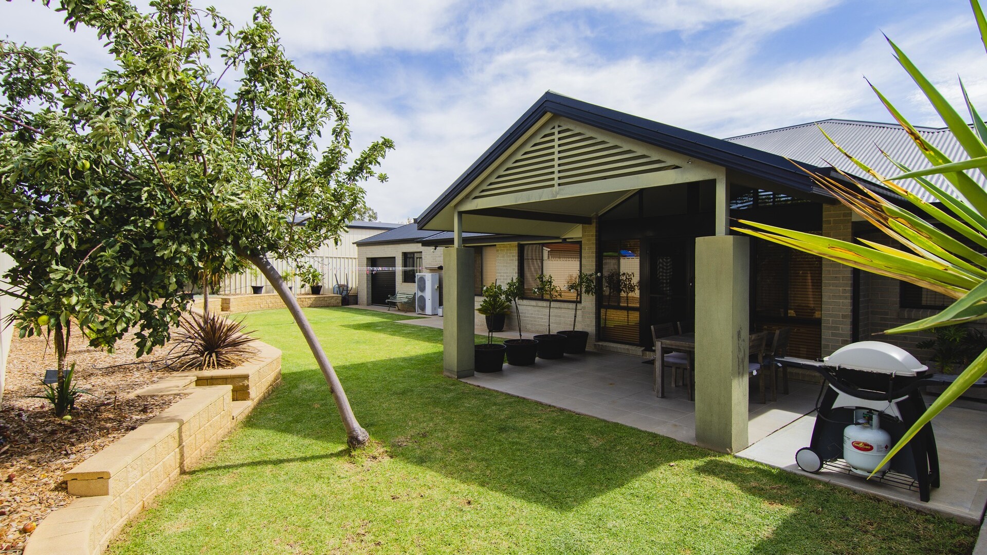 10 Anzac Crescent, Narrandera NSW 2700 - photo 21