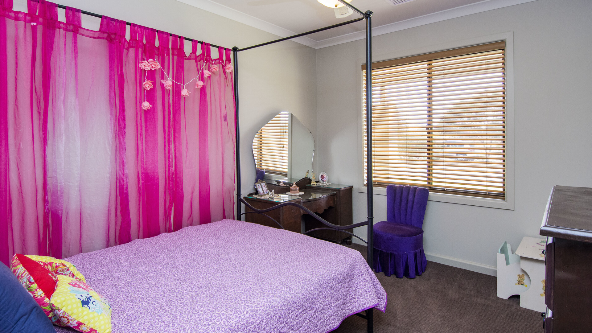 10 Anzac Crescent, Narrandera NSW 2700 - photo 10