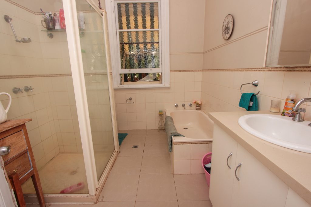 31 Audley Street, Narrandera NSW 2700 - photo 11