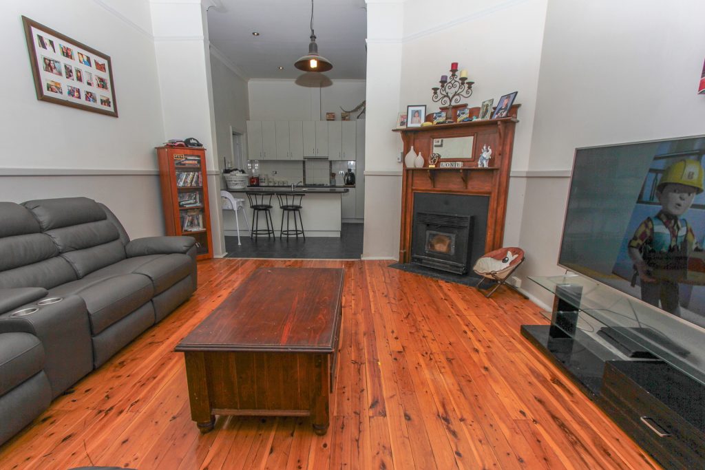 31 Audley Street, Narrandera NSW 2700 - photo 3