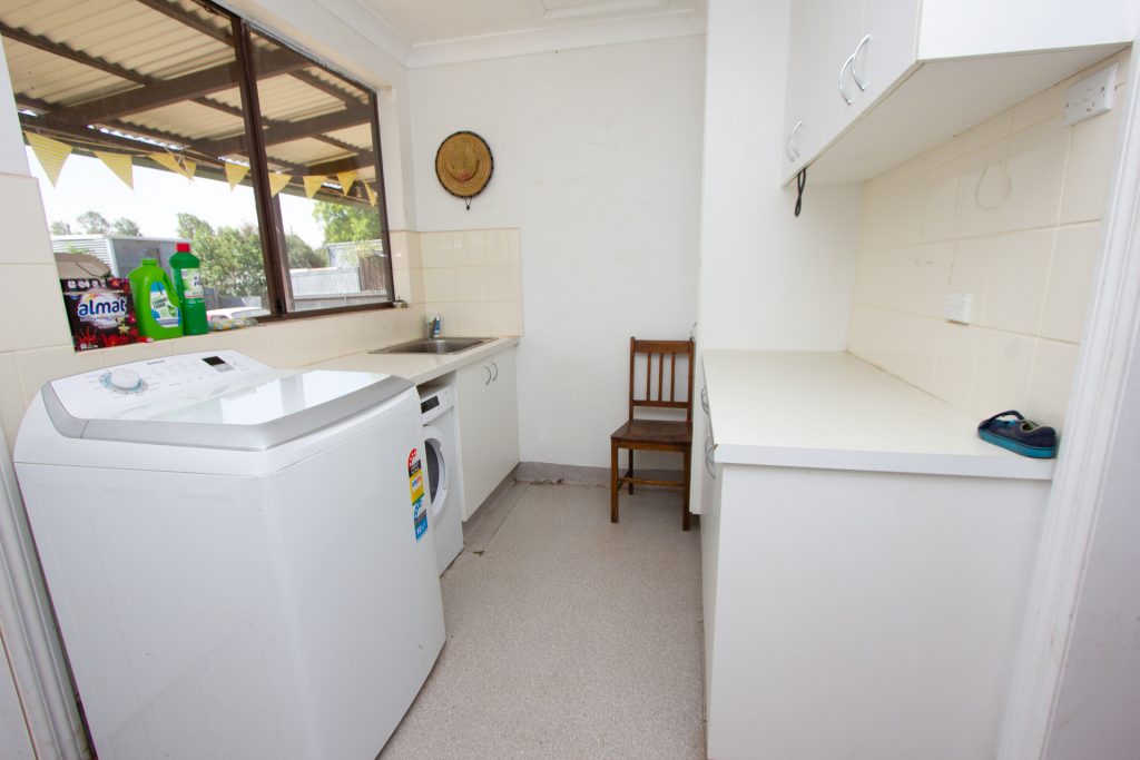 31 Audley Street, Narrandera NSW 2700 - photo 10