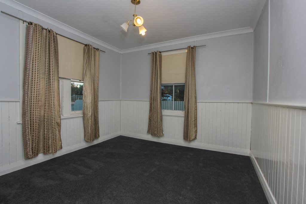 37 William Street, Narrandera NSW 2700 - photo 7