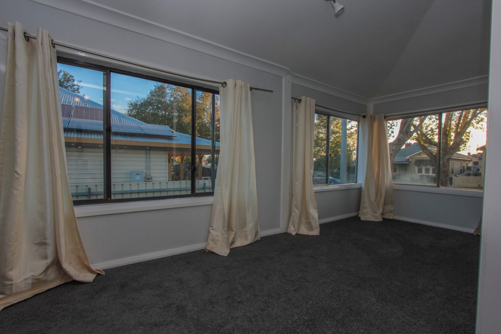 37 William Street, Narrandera NSW 2700 - photo 9