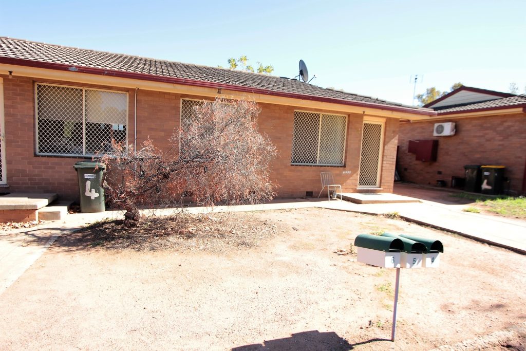 2 Chantilly Street, Narrandera NSW 2700 - photo 14