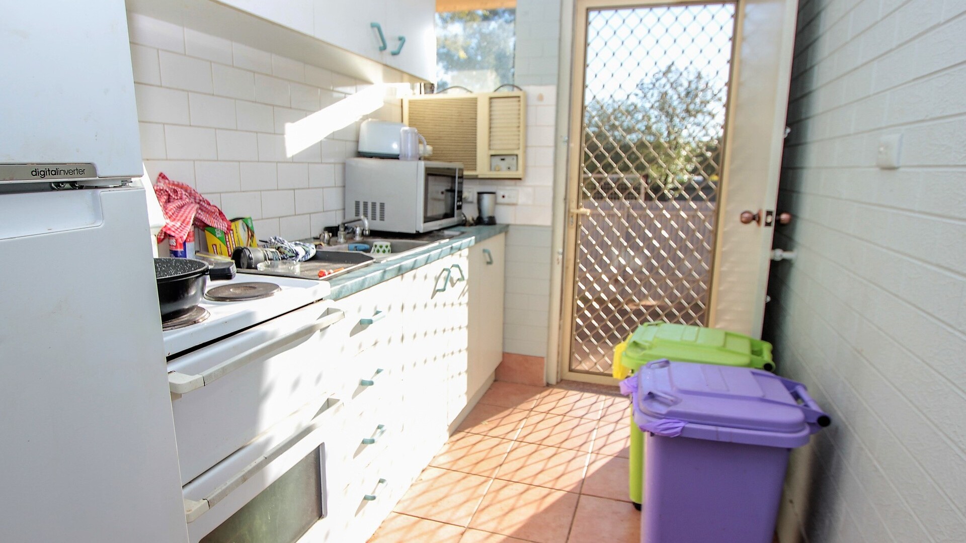 2 Chantilly Street, Narrandera NSW 2700 - photo 7