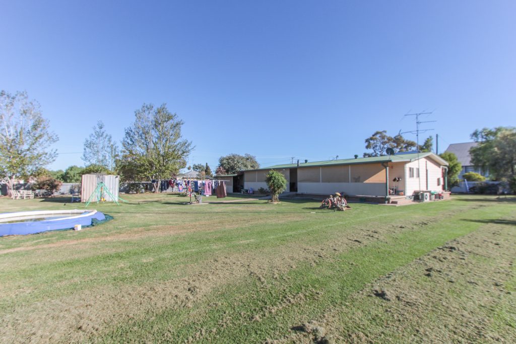 54-56 Reid Street, Lockhart NSW 2656 - photo 12