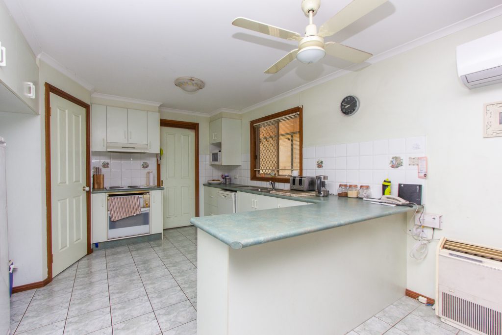 54-56 Reid Street, Lockhart NSW 2656 - photo 3