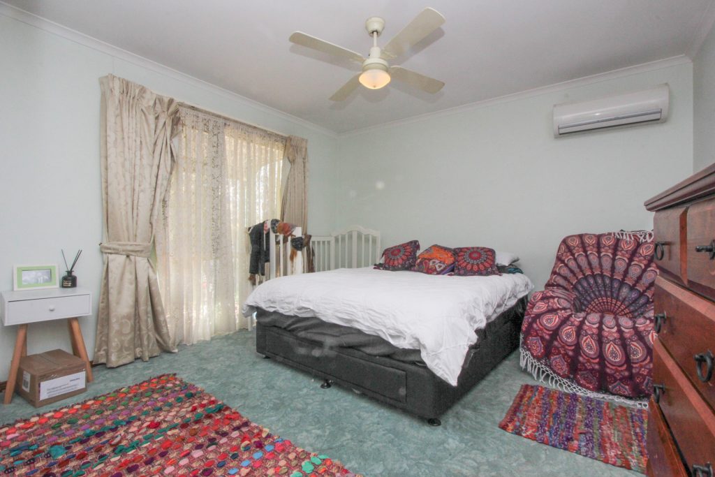 54-56 Reid Street, Lockhart NSW 2656 - photo 6