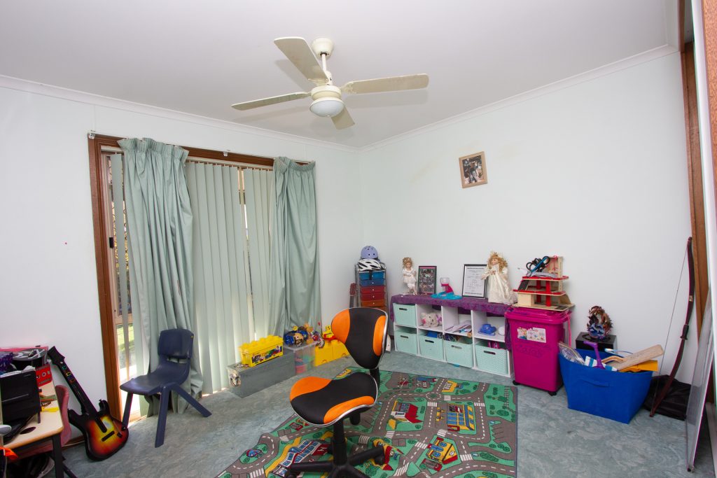 54-56 Reid Street, Lockhart NSW 2656 - photo 8