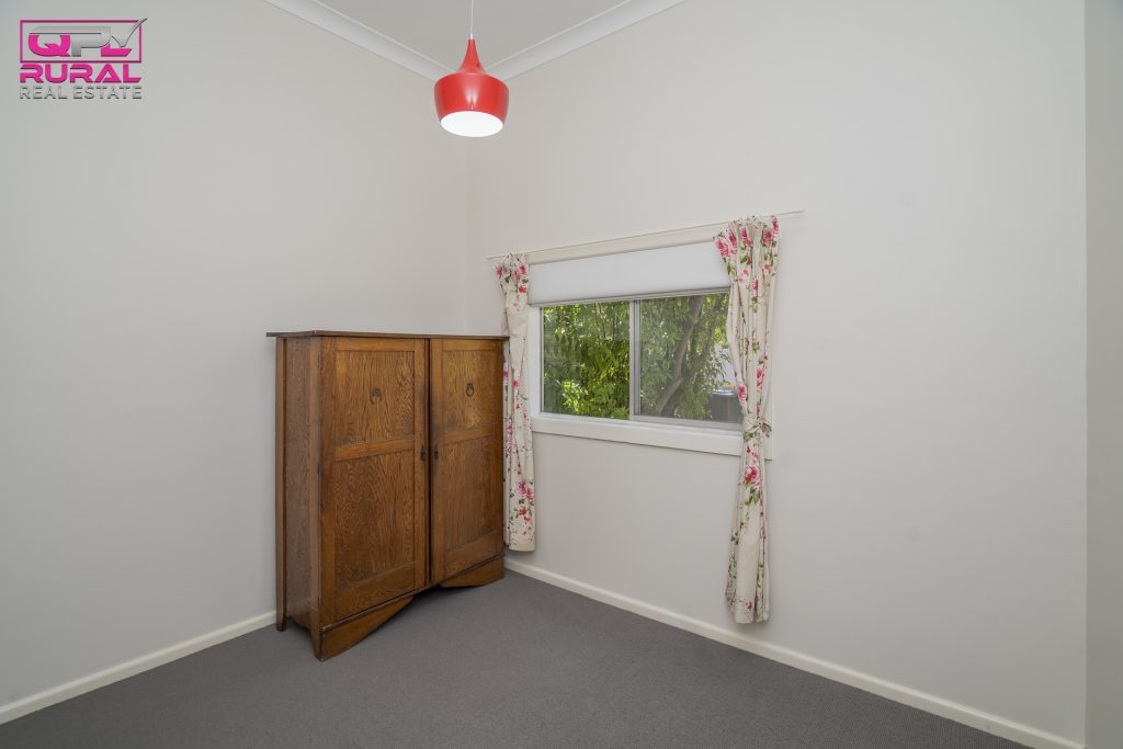 19 Douglas Street, Narrandera NSW 2700 - photo 9