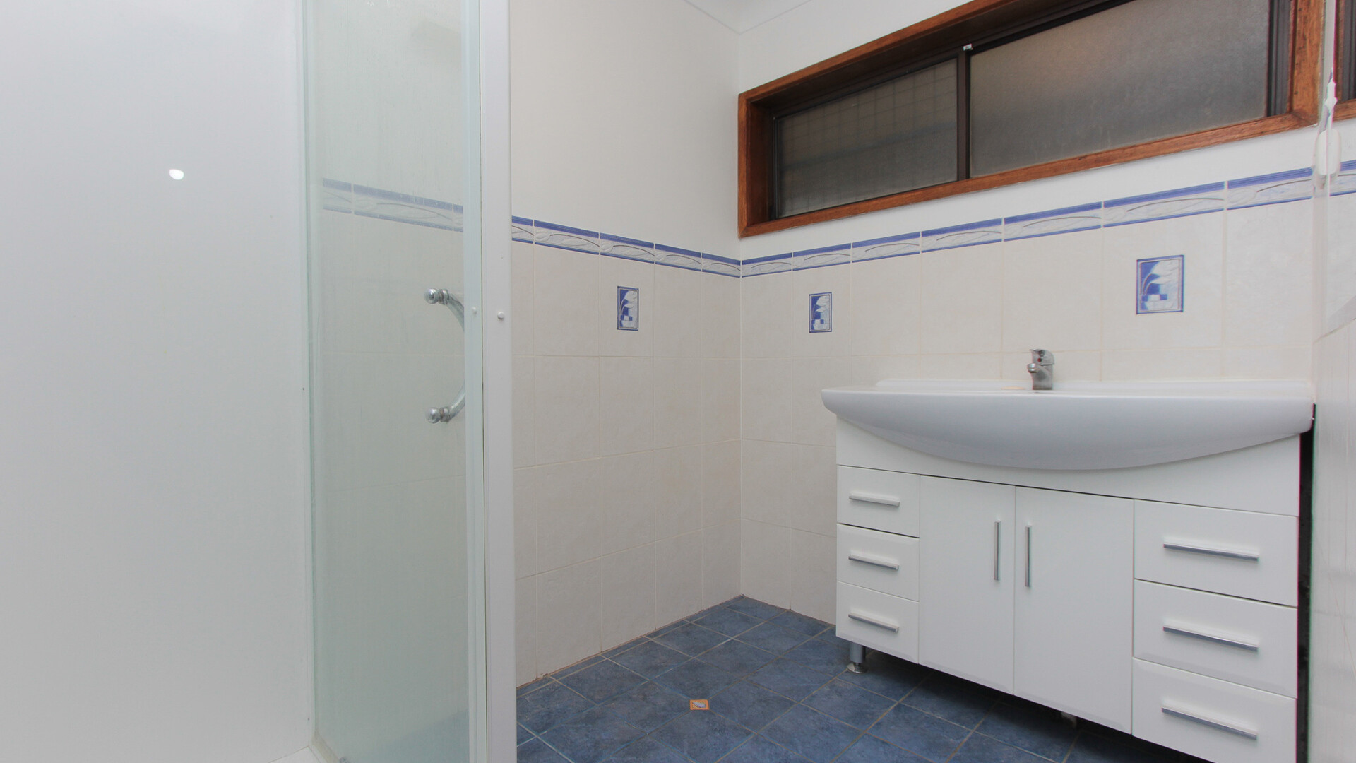 80 Dalgetty Street, Narrandera NSW 2700 - photo 13