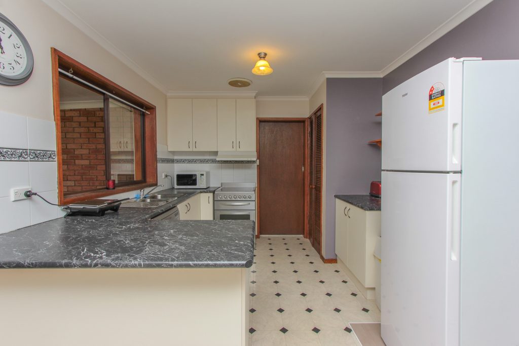 80 Dalgetty Street, Narrandera NSW 2700 - photo 8