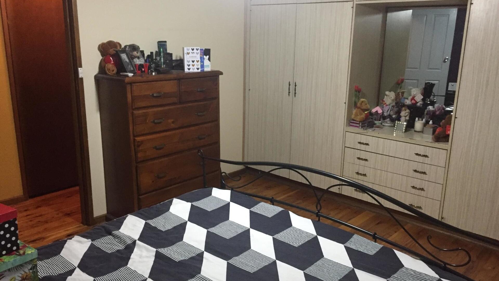 80 Dalgetty Street, Narrandera NSW 2700 - photo 10