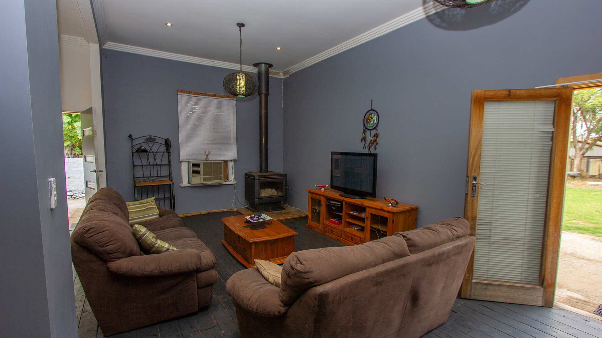 10 Carolan Place, Narrandera NSW 2700 - photo 3