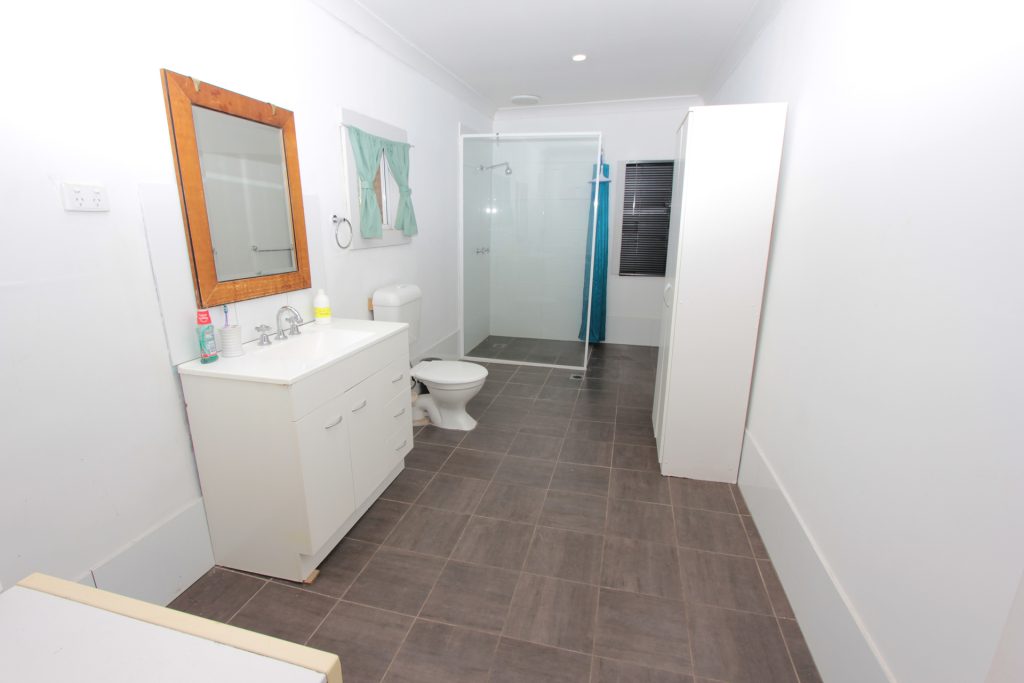 10 Carolan Place, Narrandera NSW 2700 - photo 7