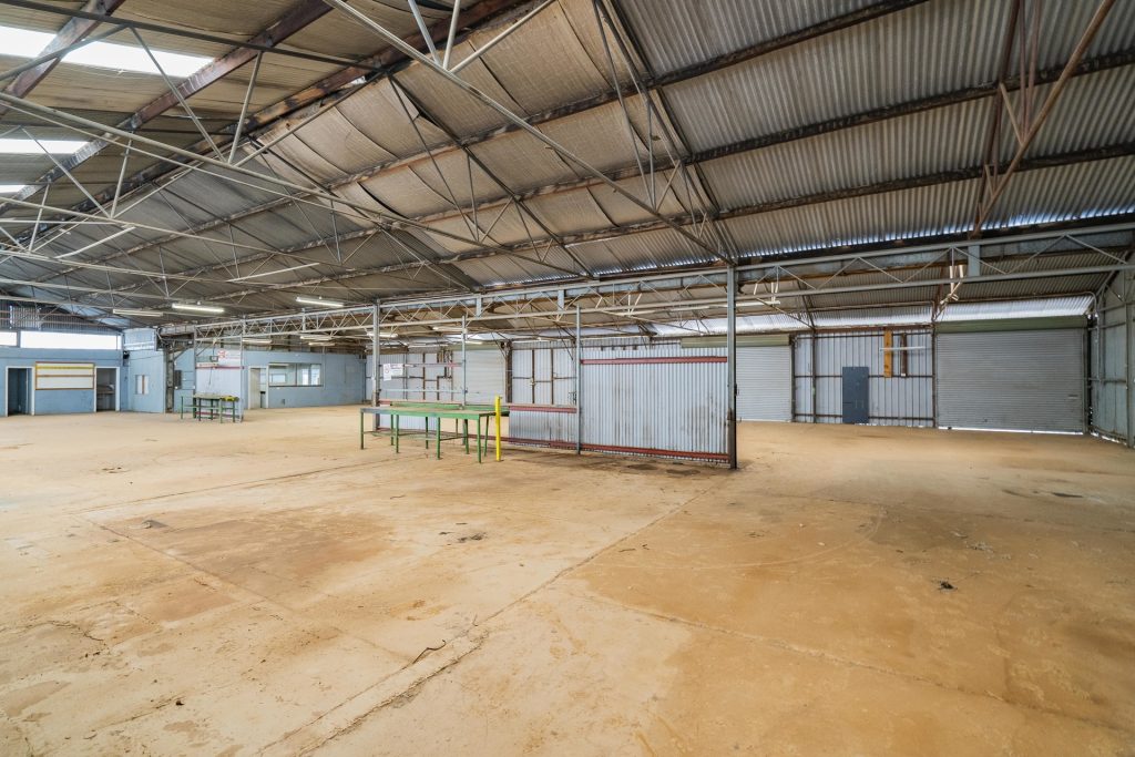 2-20 Red Gum Street, Narrandera NSW 2700 - photo 13