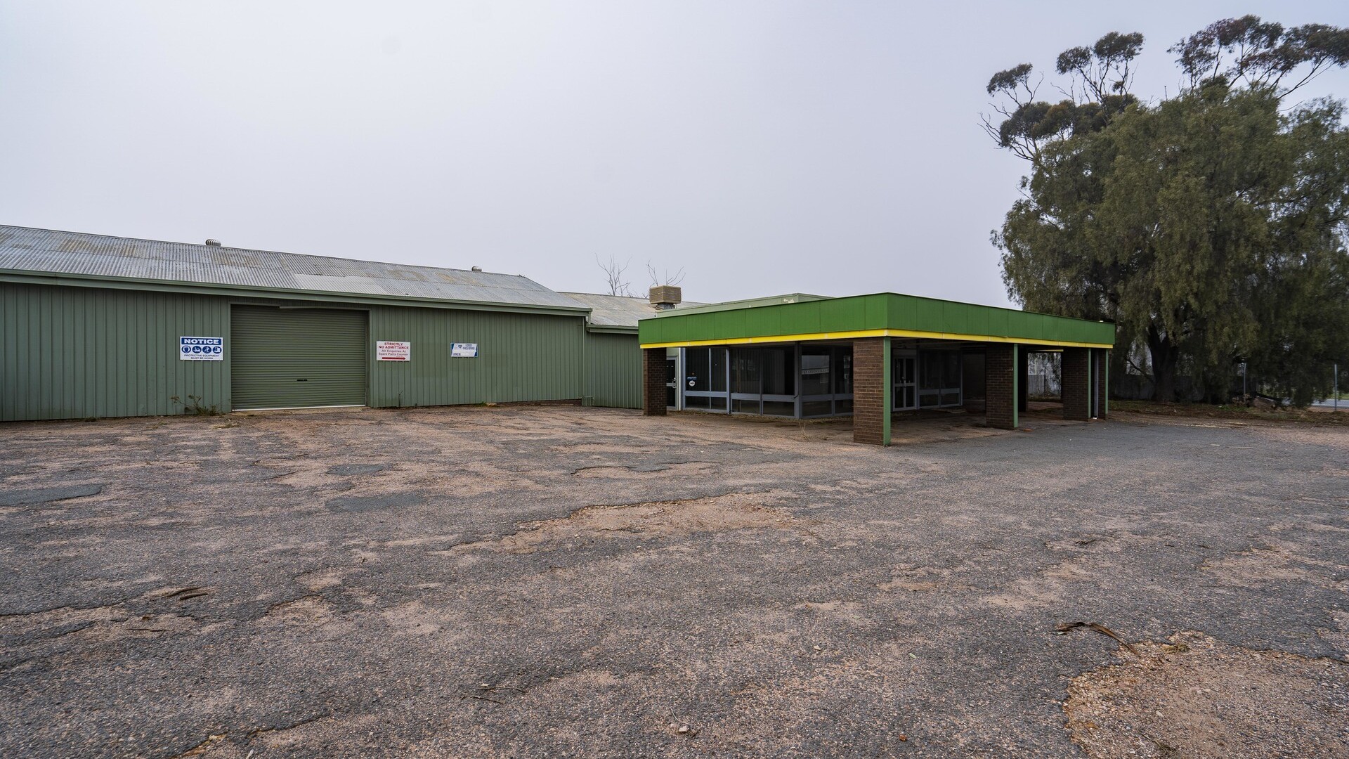 2-20 Red Gum Street, Narrandera NSW 2700 - photo 5