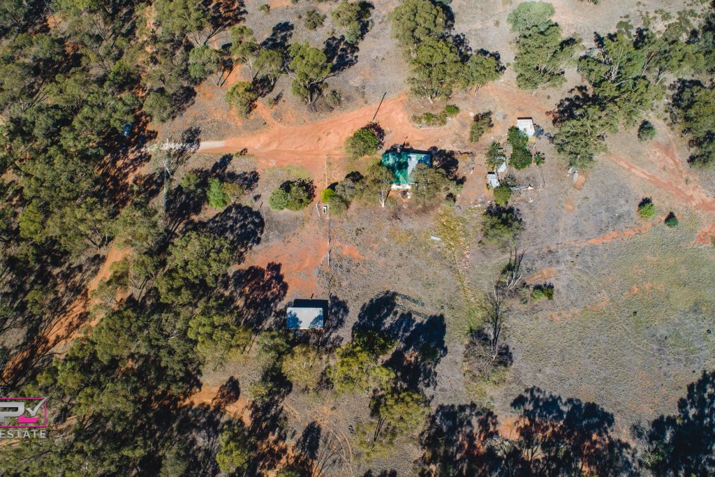 2 Websters Lane, Temora NSW 2666 - photo 11