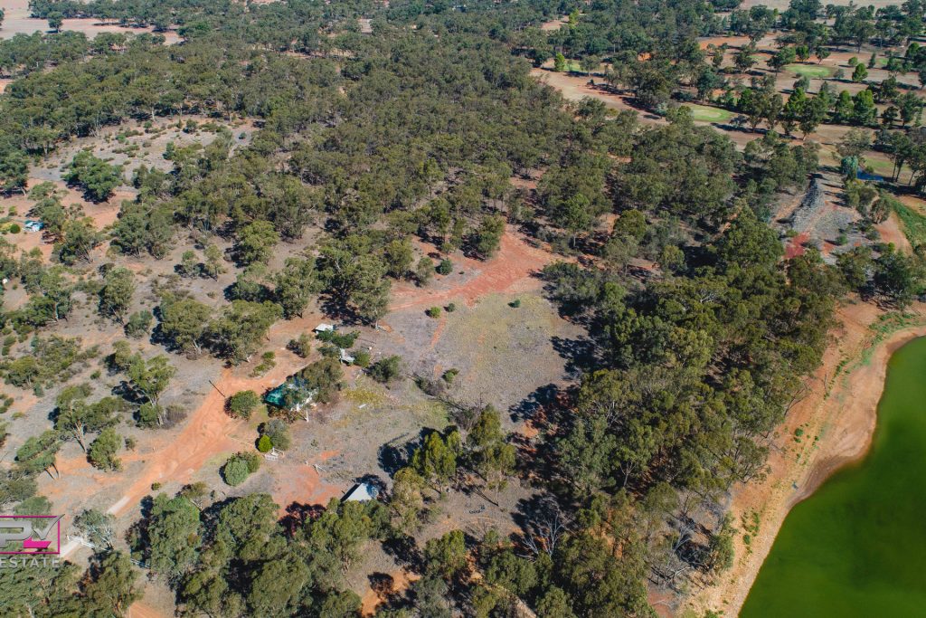 2 Websters Lane, Temora NSW 2666 - photo 10