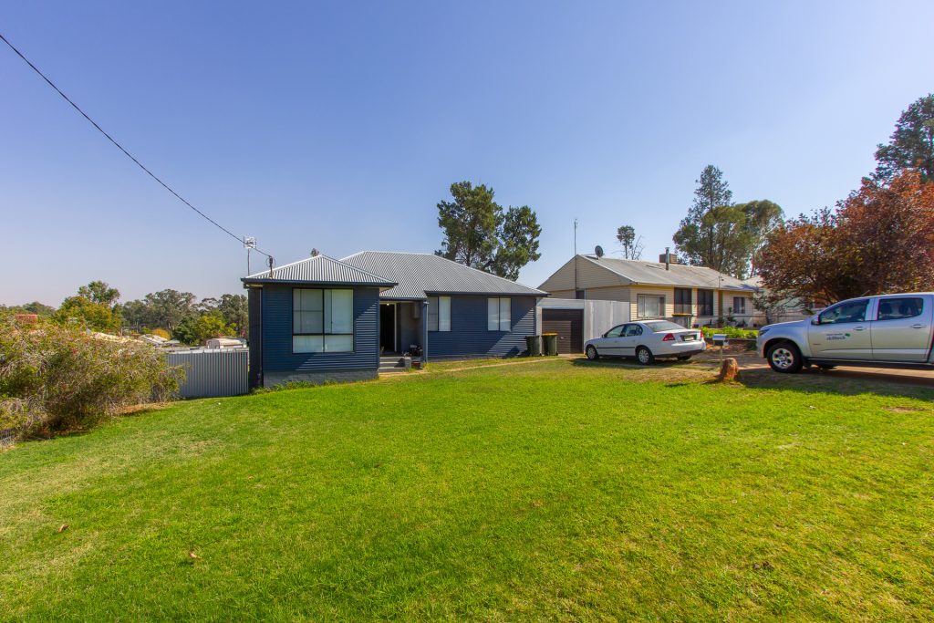 40 Frederica Street, Narrandera NSW 2700 - photo 12